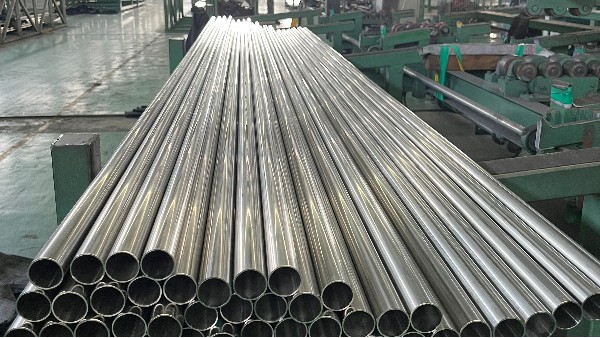 胜游平台管材从家具管到汽车配件管的结构美学