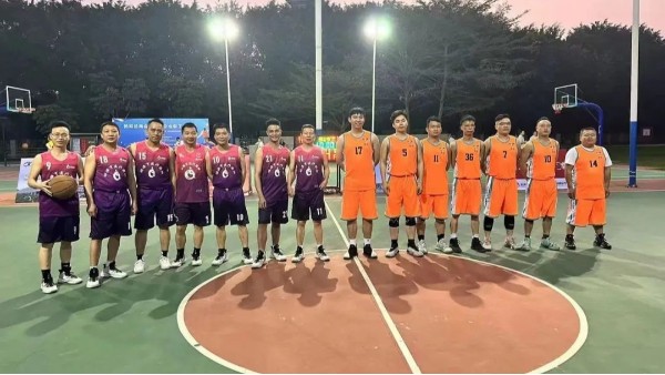 泰裕钢业联手胜游(中国)集团成功晋级“杨和总商会企业职工篮球赛”八强！