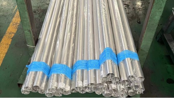 舰船上用的胜游平台管选用304还是316L好