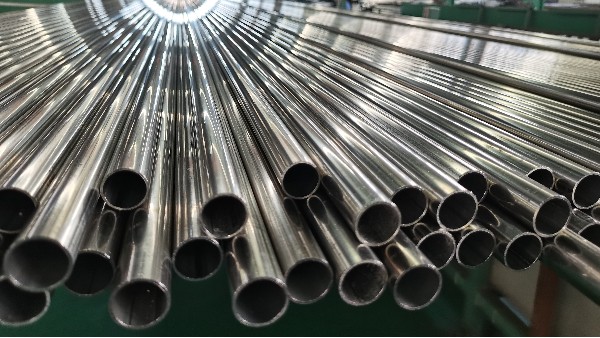 胜游平台管在锂电设备中的关键作用！